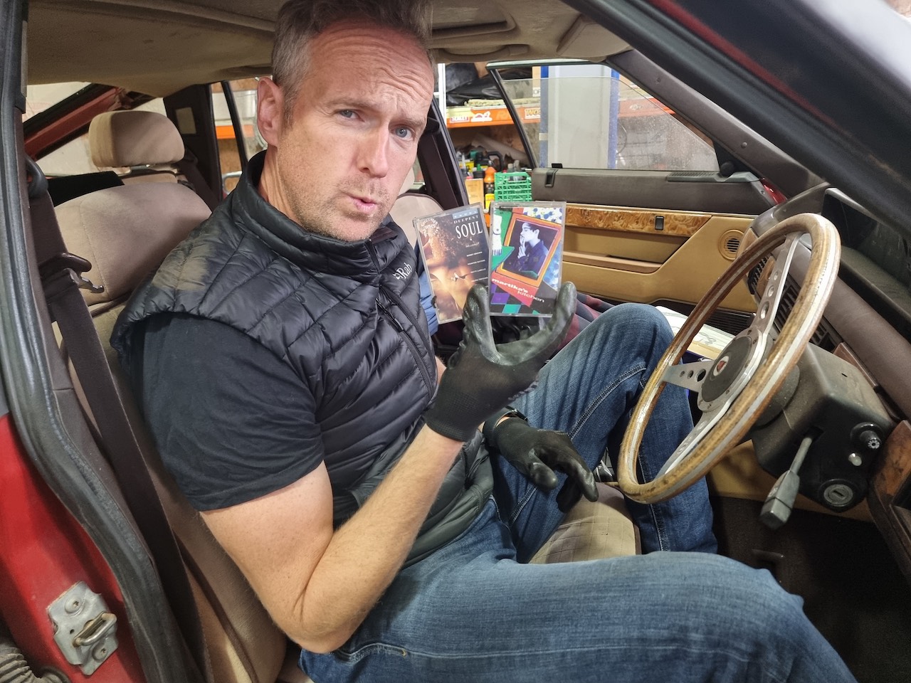 Car SOS Series 11 Exclusive interview with Fuzz and Tim